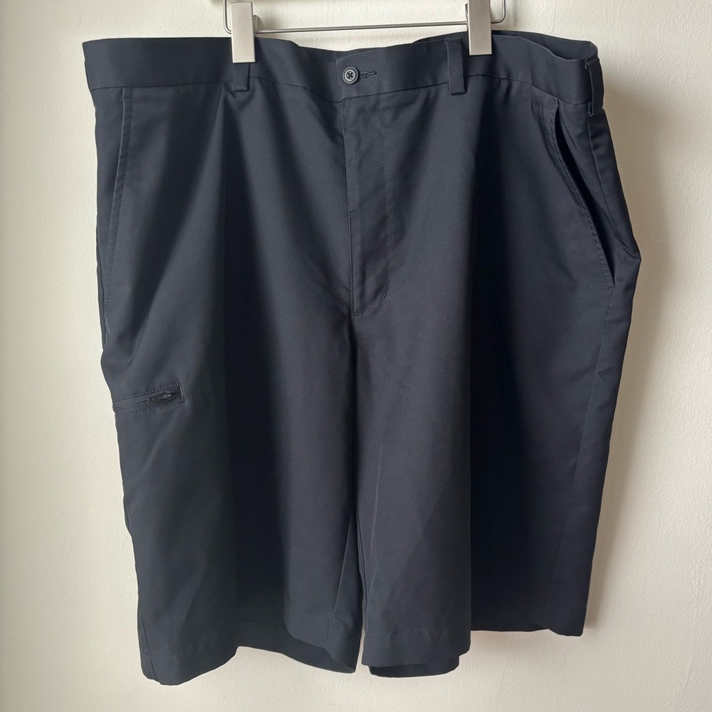3 Pairs Men’s Dress Shorts-Black,Gray and Plaid-All Size 40-Excellent Condition.